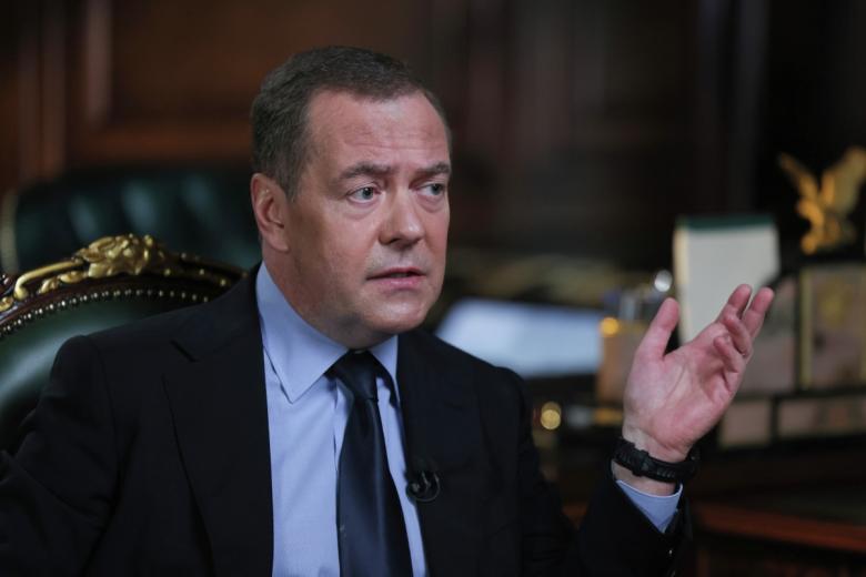 Дмитрий Медведев