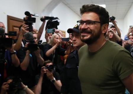 Суд отказался выпускать Яшина из СИЗО