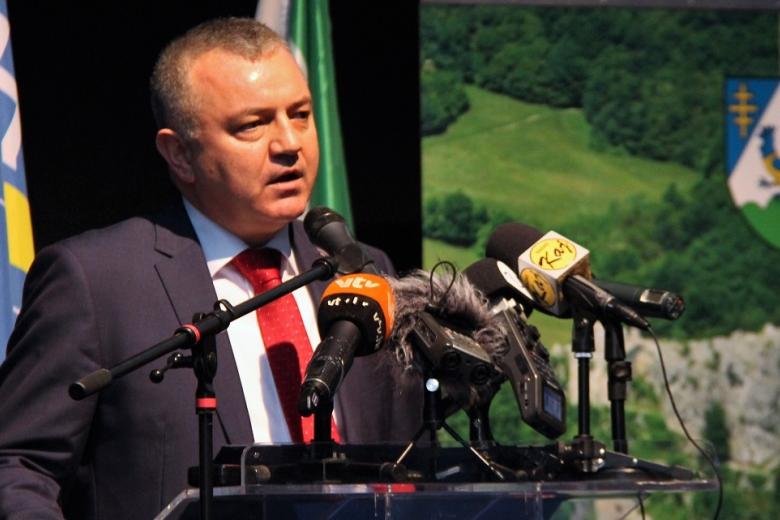 Дарко Хорват