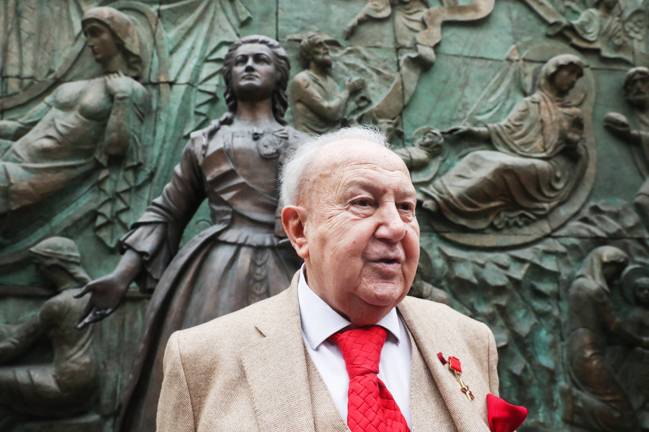 Друг Лужкова, «враг» москвичей, молодая жена: где сейчас 91-летний Церетели