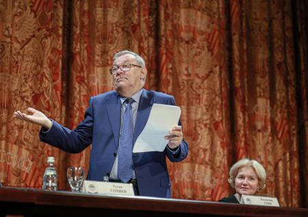 Урин простился с Большим театром: почему ушел, чего ждать от Гергиева