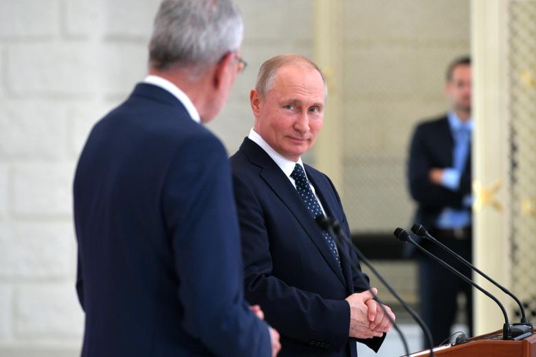 На пресс-конференции по итогам переговоров с Федеральным президентом Австрии Александром ван дер Белленом