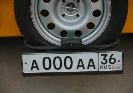 Портал госуслуг будет продавать россиянам «красивые» автономера