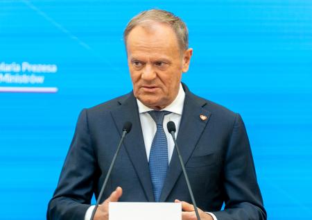 Туск попросил поляков об одном одолжении насчет катастрофы под Смоленском