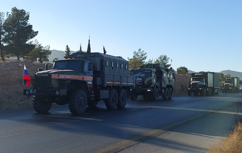 Российский военный конвой в Сирии