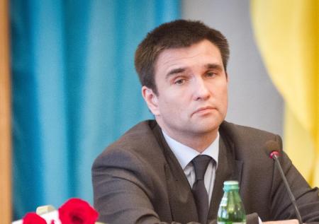 На Украине не ждут отвода российских войск после общения Путина и Байдена