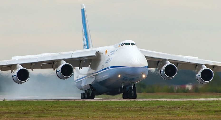 Самолёт АН-124