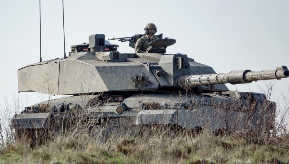 Танк Challenger 2