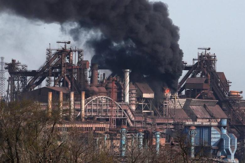 Вид на завод «Азовсталь»