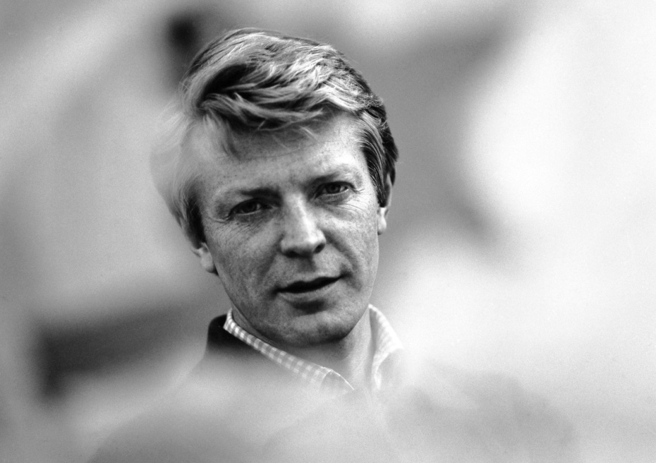 Олег Стриженов