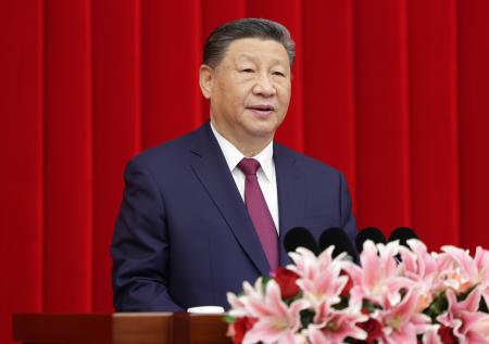 Си Цзиньпин назвал жителей Тайваня и Китая одной семьей