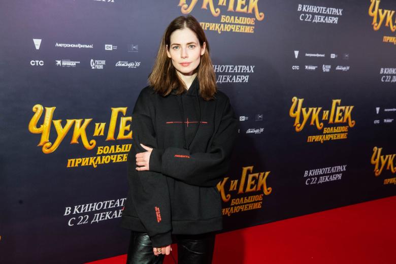 Актриса Юлия Снигирь на премьере фильма «Чук и Гек. Большое приключение» в кинотеатре «Каро 11 Октябрь» на Новом Арбате