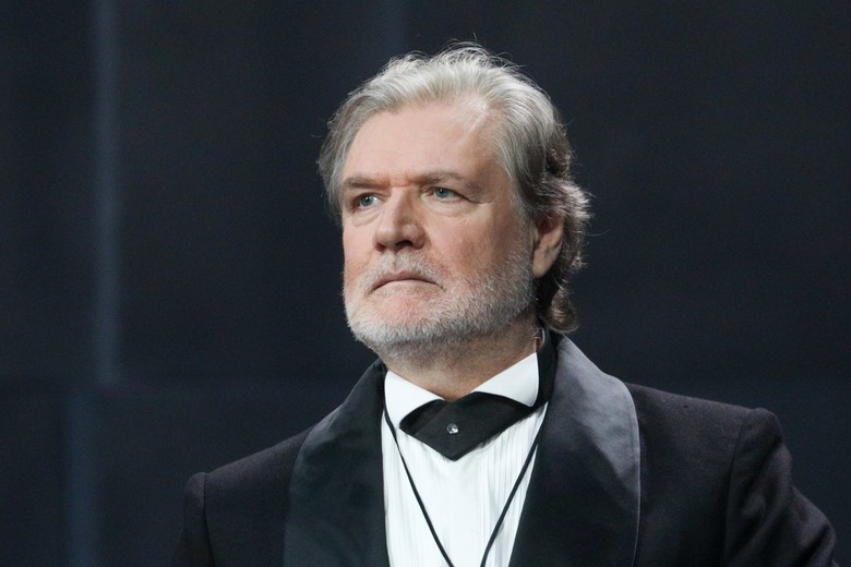 Владимир Симонов