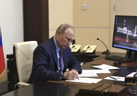 Почему не задались кремлёвские видеоконференции