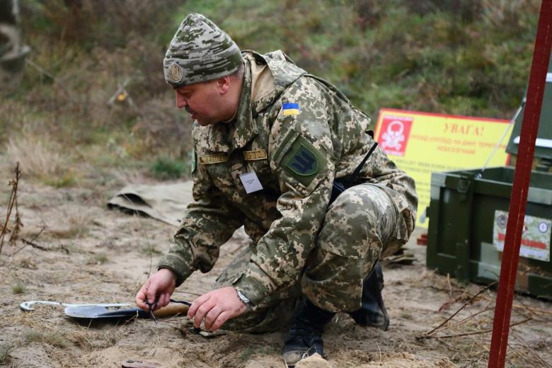 Солдат Вооружённых силы Украины