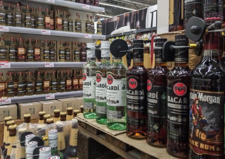 В Госдуме оценили идею о запрете продажи алкоголя в зимние праздники