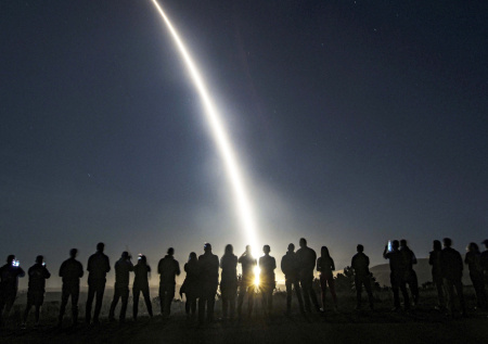 США протестировали межконтинентальную баллистическую ракету «Минитмен III»