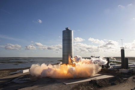 Прототип марсианского корабля SpaceX Starship взорвался на испытаниях
