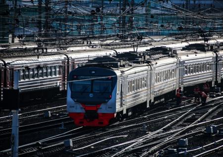 Почти 20 вагонов сошли с рельсов в Рязанской области