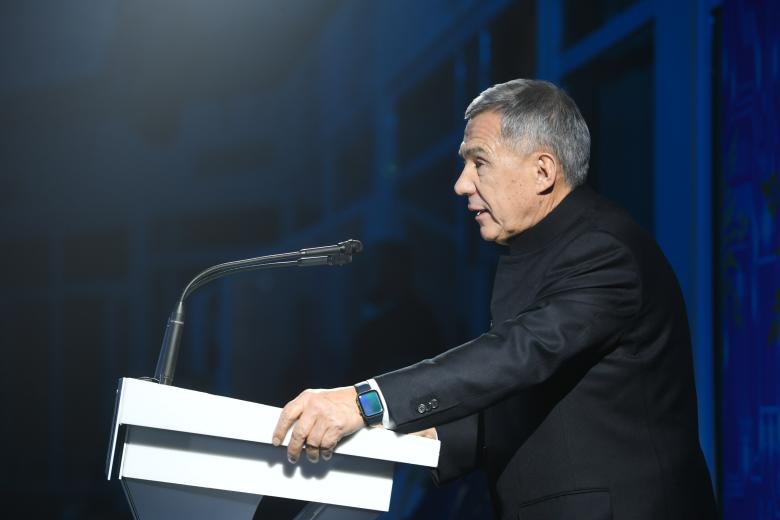 Рустам Минниханов