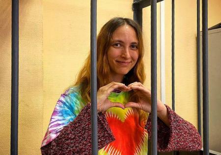 Художнице Скочиленко продлили арест