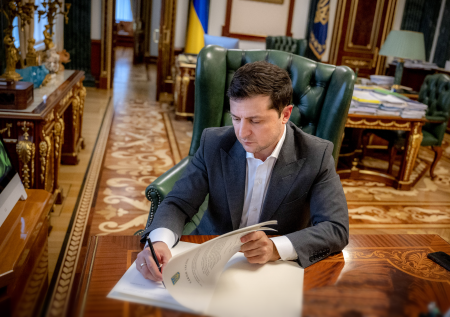 Комаровский назвал поддержку Зеленского на выборах ошибкой