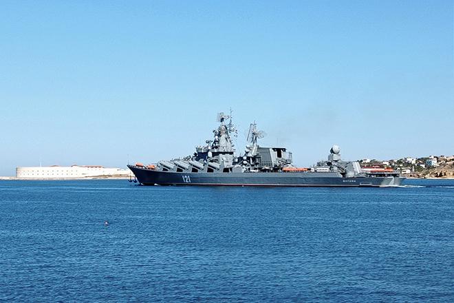 Ракетный крейсер «Москва»