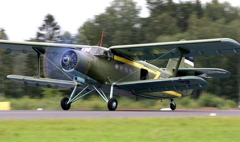 Самолет Ан-2