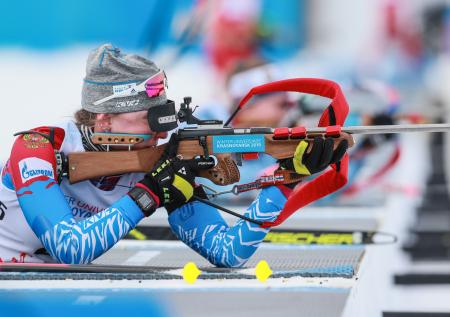 Олимпийская чемпионка выступила против превращения биатлона в попсу
