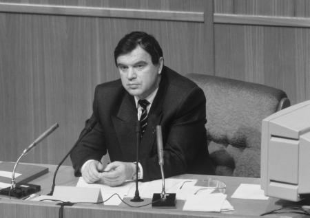 Хасбулатов продолжается