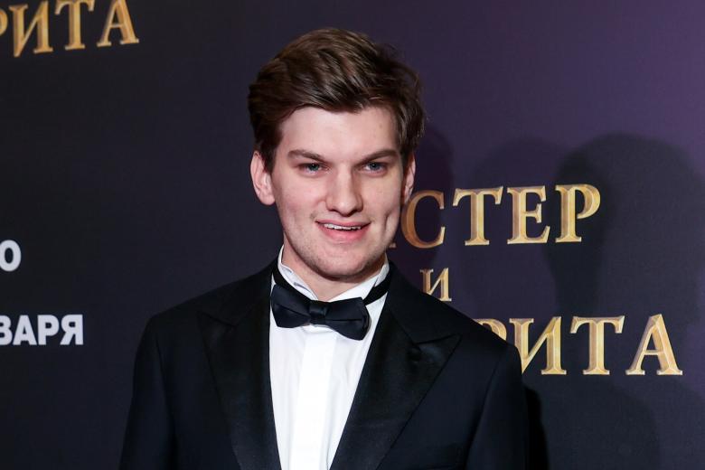 Андрей Максимов
