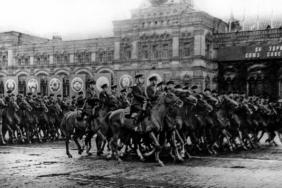 Парад Победы 24 июня 1945 года 