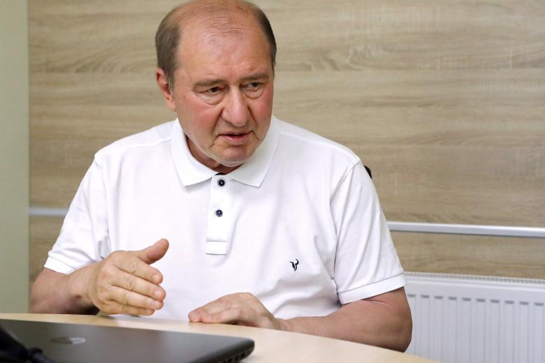 Эйваз Умеров