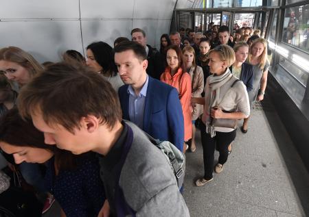 В Москве эвакуировали крупные ТЦ из-за угроз минирования