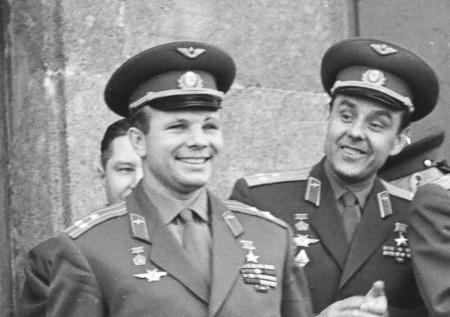 Друг Гагарина рассказал, как космонавт мог погибнуть на год раньше