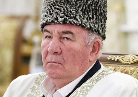 «Без церемоний»: муфтий ответил, как нужно поступить с растоптавшим крест