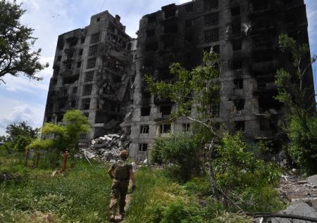 Здания на краю Артемовска превратили в цитадели для сдерживания ВСУ