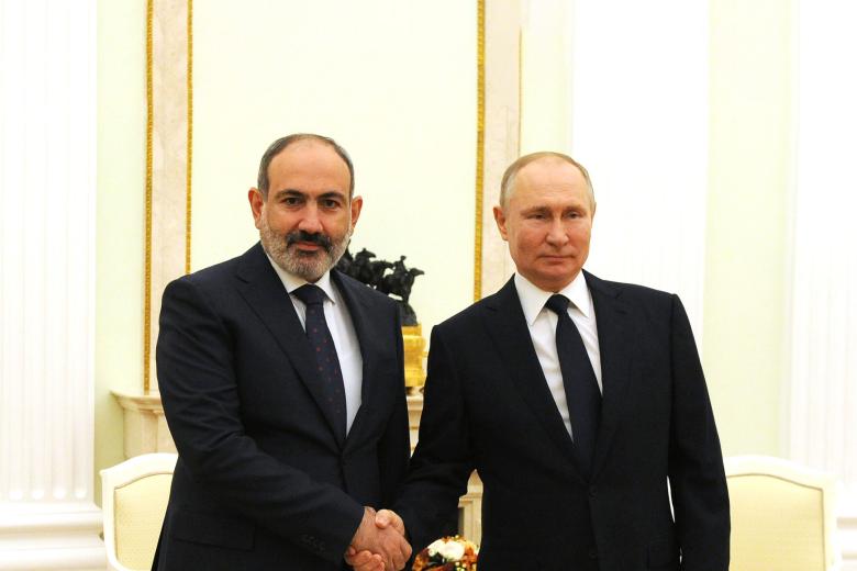 Никол Пашинян, Владимир Путин