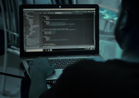 Разработчик Kremlin.ru назвал цену атаки хакеров Anonymous на сайты СМИ