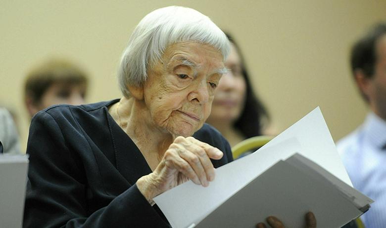 Людмила Алексеева