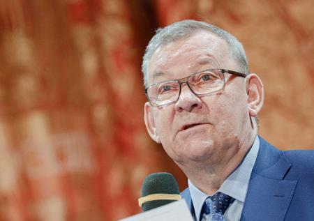 «Потеряли моего товарища»: Варшавер об увольнении Урина из Большого театра