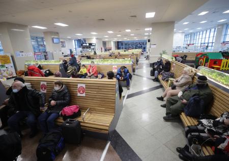 Вирусолог не исключил роста заболеваемости COVID-19 после приезда беженцев