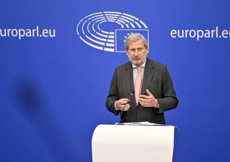 Еврокомиссар заявил об истощении казны ЕС из-за конфликта на Украине