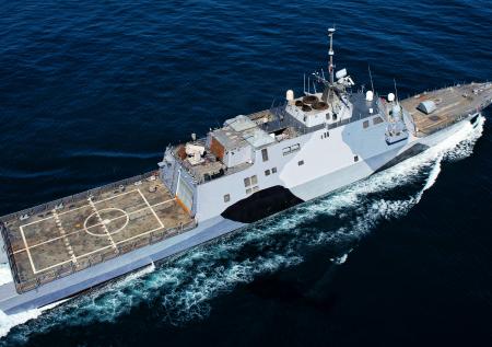 Вспышка коронавируса произошла на корабле ВМС США