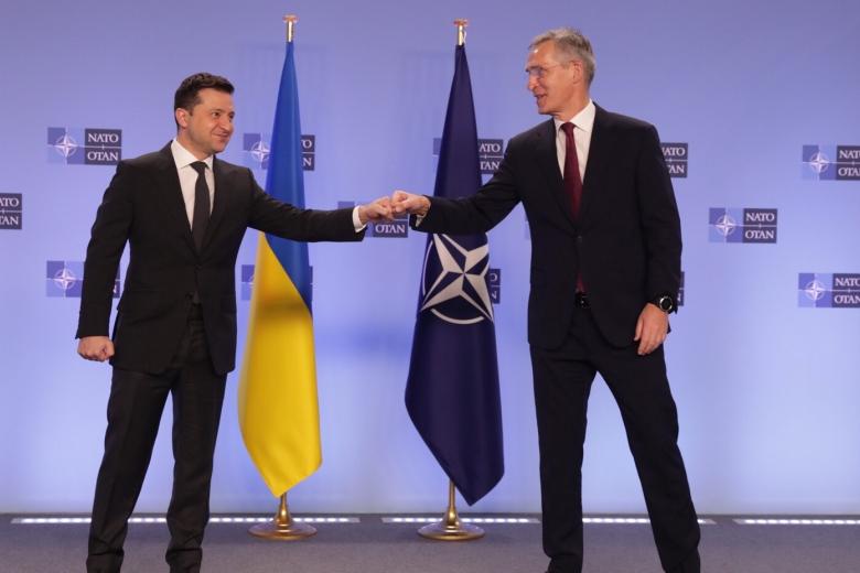 Украина вовсю стремится в НАТО