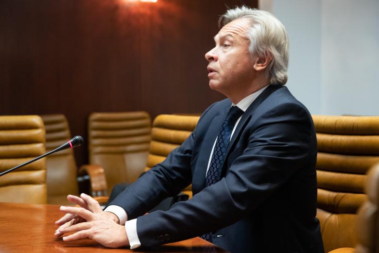 Алексей Пушков