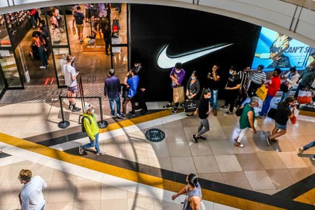 Стало известно, когда Nike уйдет из России