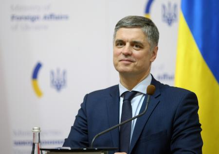 Глава МИД Украины предсказал войну между Россией и Белоруссией