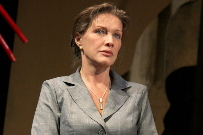 Елена Проклова