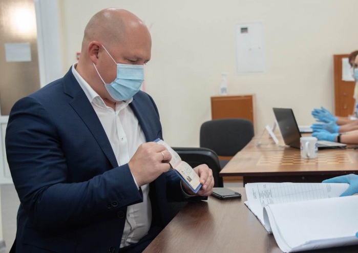 Михаил Развозжаев